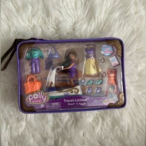 Polly Pocket™ Polly-Tastic Adventure™ Time 2 Travel™ Shani® In Egypt! Playset